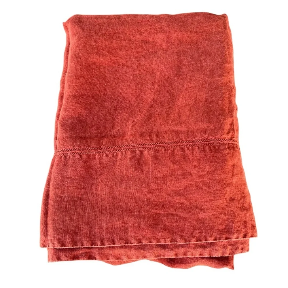 Williams-Sonoma 100% Linen Double Hemstitch Tablecloth Chili 52x70 Hungary GUC